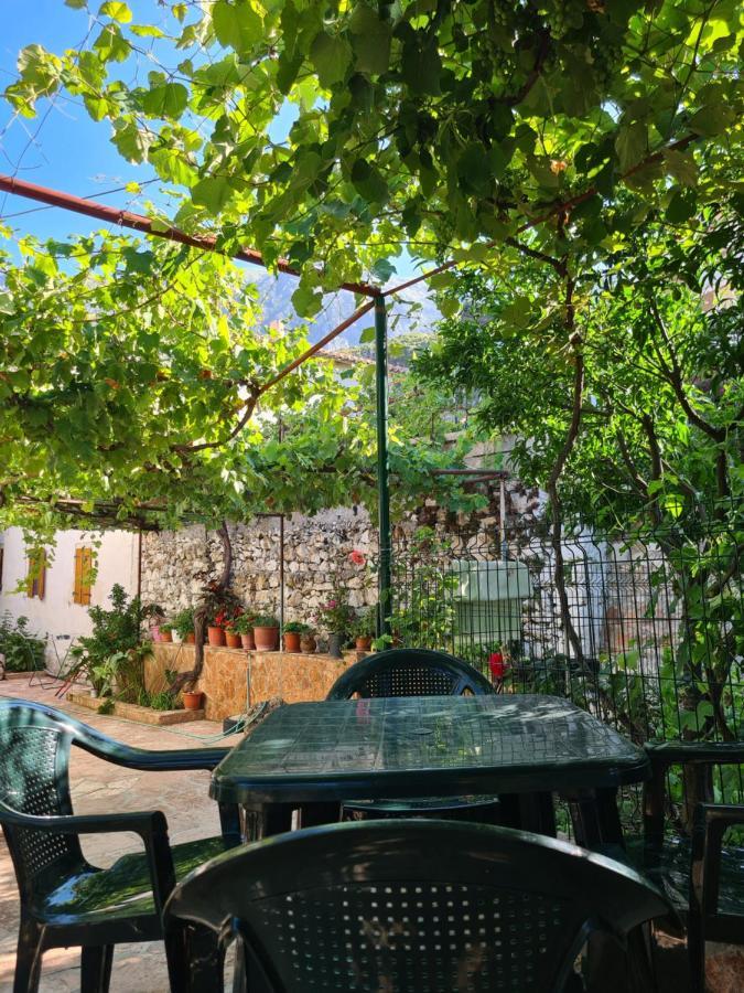 Dolce Casa Apartment Dhermi Exterior photo